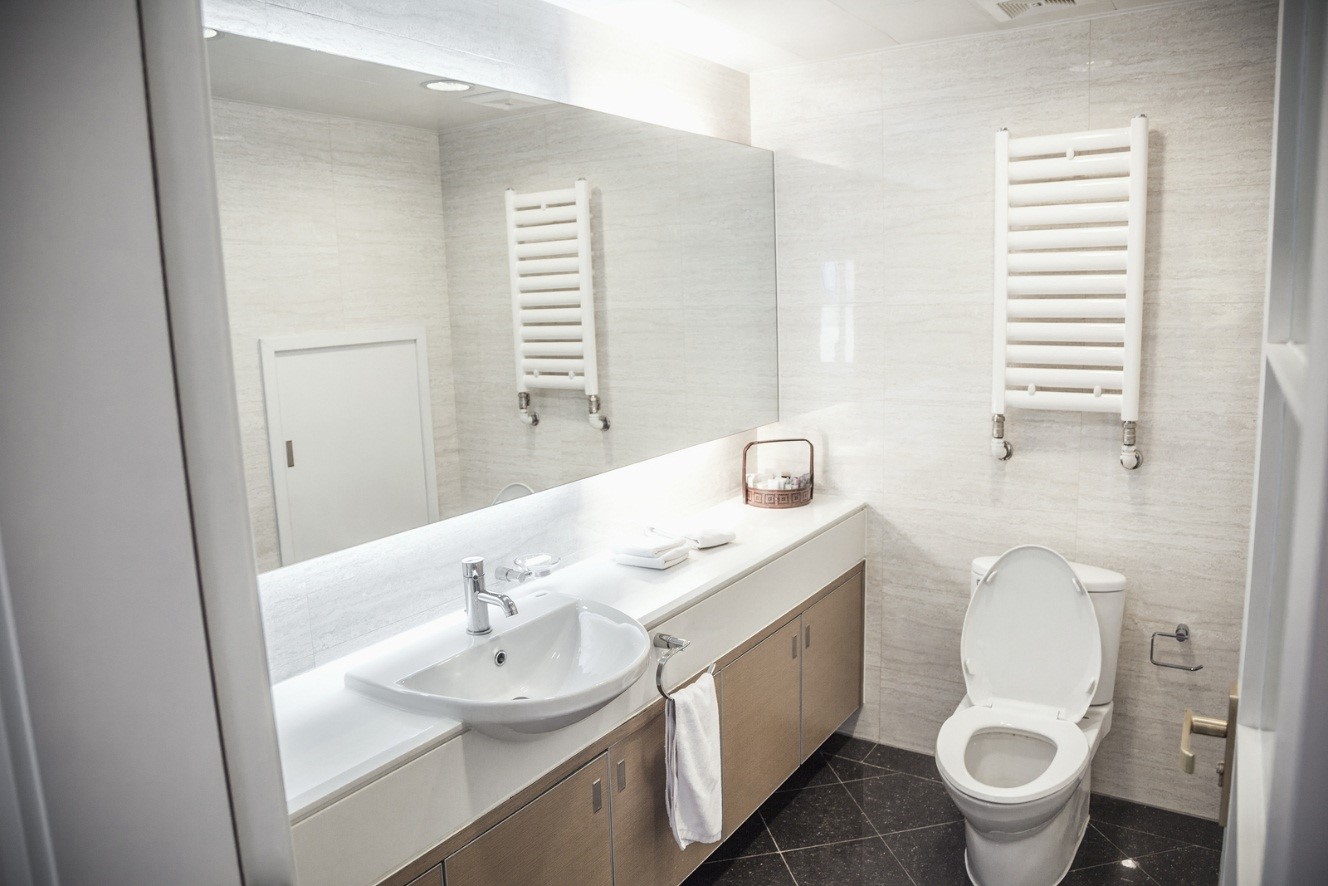 Tucson Janitorial Supplies Help Keep Your Restroom Smelling Fresh